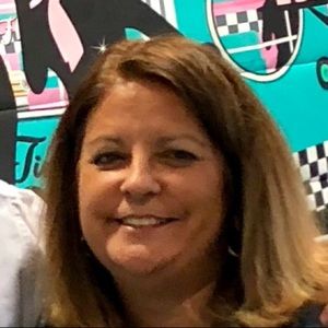 Meet your Posher, Tina